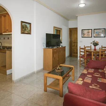 Apartman Awesome In W/ 2 Bedrooms *
